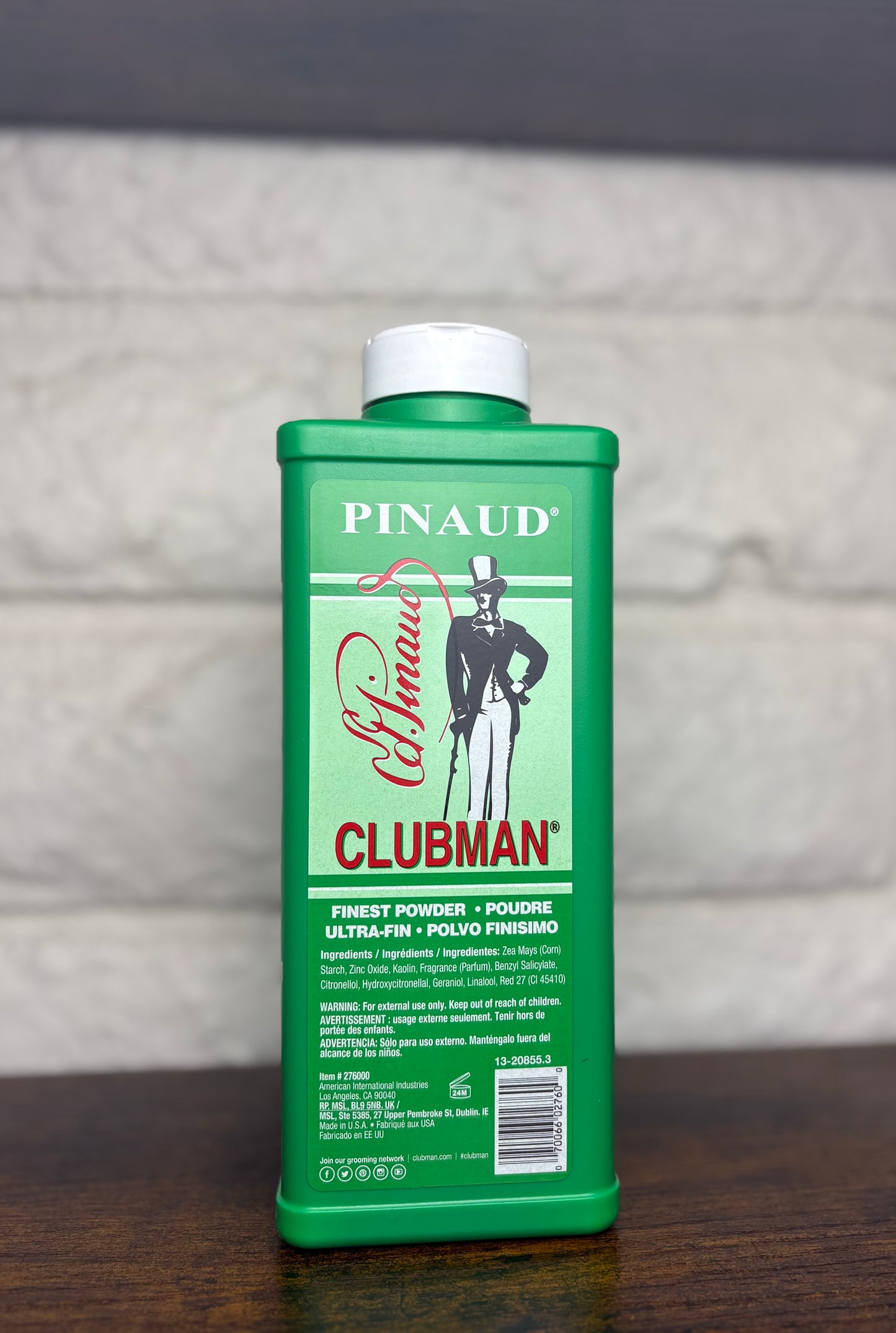 Clubman White Powder 9 oz